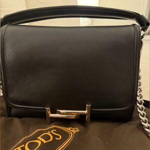 Tod’s Double T Black Leather Handbag
